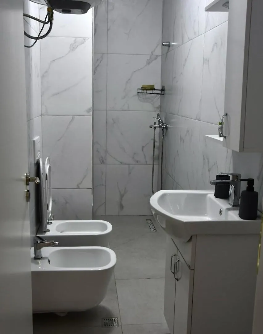 Cozy Apartment Near New Bazaar & Free Parking Tirana Albania